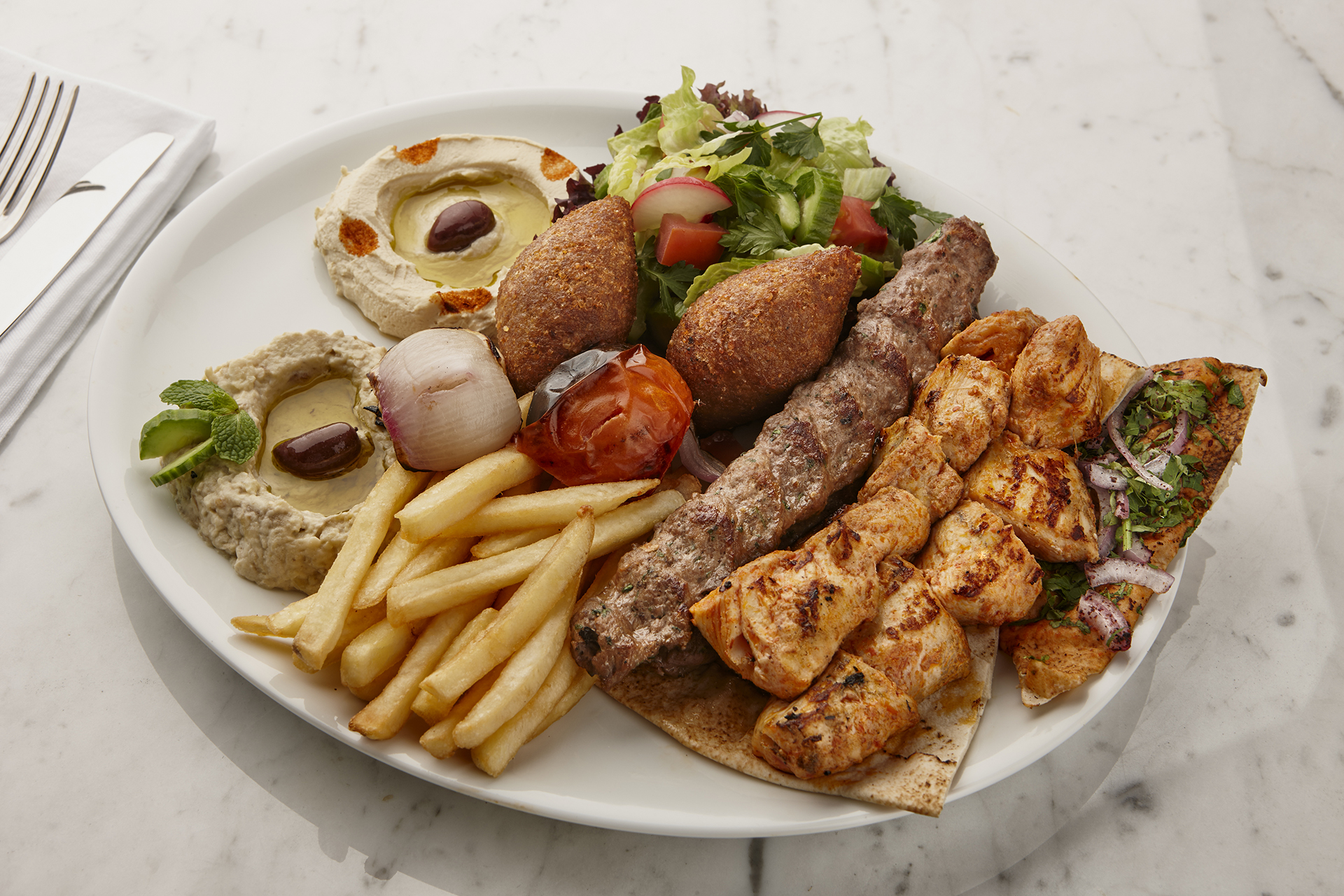 mix schotels bij Grillroom Atlantis in Spijkenisse