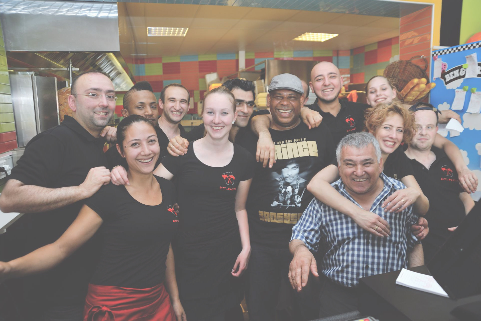 Grillroom Pizzeria Atlantis Team